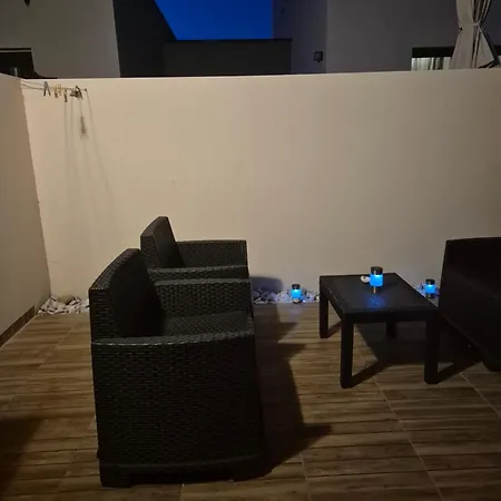 Avec Terrasse